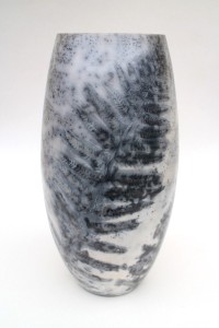 Naked Raku Vase mit eingebranntem Farn