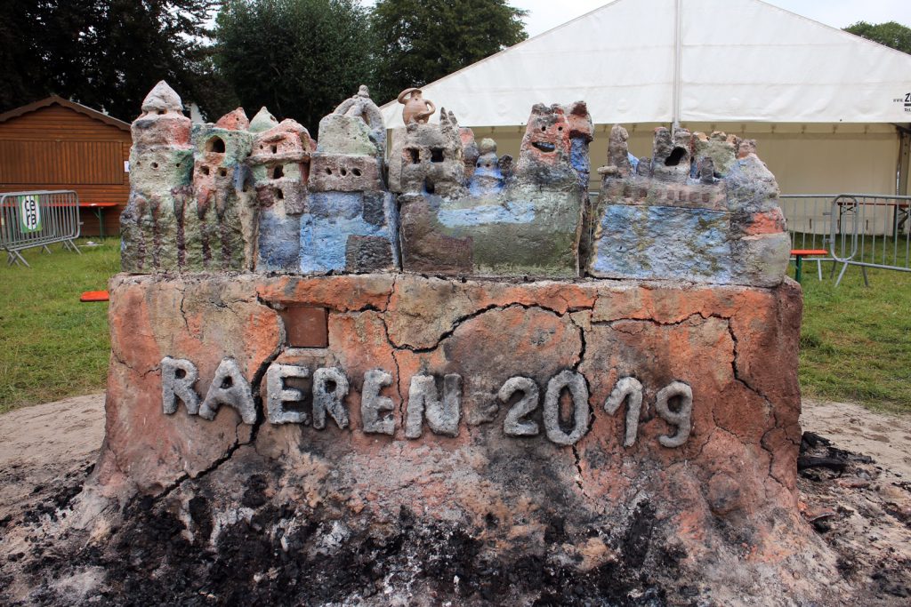 Feuerskulptur Keramimarkt Raeren 2019